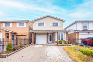 Read more about the article 17 Ashurst Crescent, Brampton