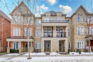 Read more about the article 3060 Eberly Woods Drive, Oakville