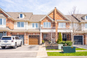 Read more about the article 4884 Capri Crescent, Burlington