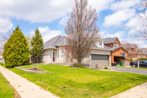 Read more about the article 1 Strathroy Crescent, Hamilton