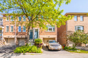 Read more about the article 10 A Leaside Park Drive, Toronto