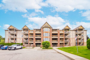 Read more about the article 208-4005 Kilmer Drive, Burlington