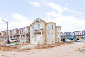 Read more about the article 3165 Crystal Drive, Oakville