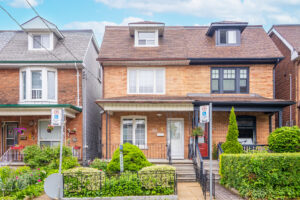 Read more about the article 92 Bellwoods Avenue, Toronto
