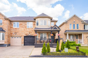 Read more about the article 1107 Barr Crescent, Milton