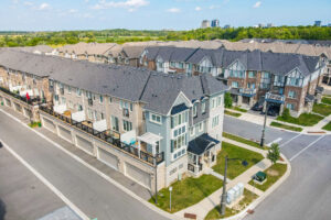 Read more about the article 3489 Vernon Powell Place, Oakville