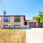 Read more about the article 364 Red Oak Avenue, Stoney Creek