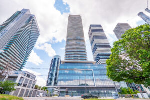 Read more about the article PH212-38 Annie Craig Drive, Etobicoke
