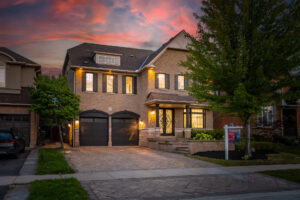Read more about the article 3322 Fox Run Circle, Oakville