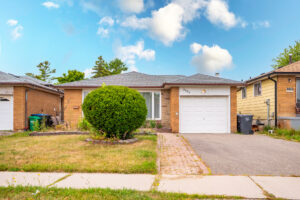 Read more about the article 3404 Monica Drive, Mississauga