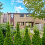 Read more about the article 32-2605 Woodchester Drive, Mississauga