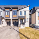 Read more about the article 62 Settlers Road East, Oakville
