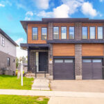 Read more about the article 917 Robert Ferrie Drive, Kitchener